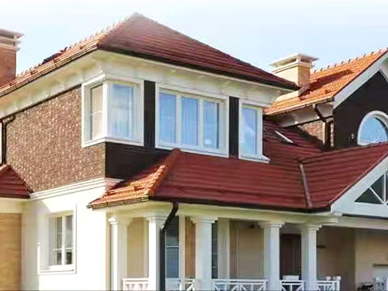 Mái nhà màu xanh lá cây